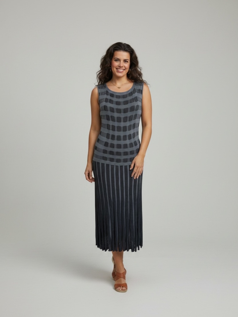 Armani Collezioni Made in Italy Knit Pleated Midi Dress IT 38 Gray Black